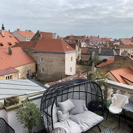 Boutique Apartments U Rolanda, Mikulasske Namesti Znojmo Eksteriør bilde