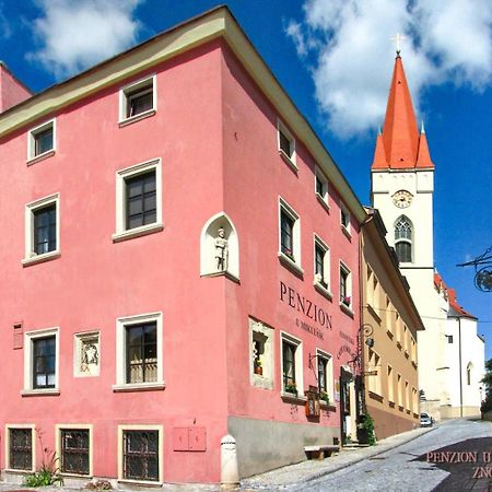 Boutique Apartments U Rolanda, Mikulasske Namesti Znojmo Eksteriør bilde