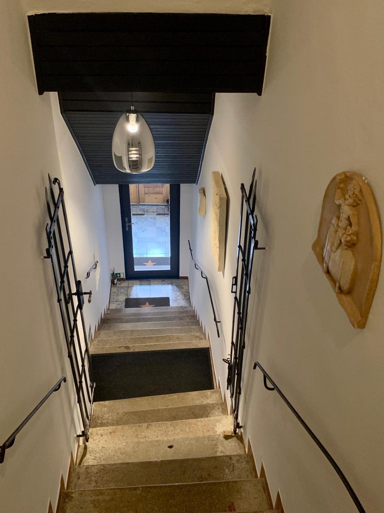 Boutique Apartments U Rolanda, Mikulasske Namesti Znojmo Eksteriør bilde